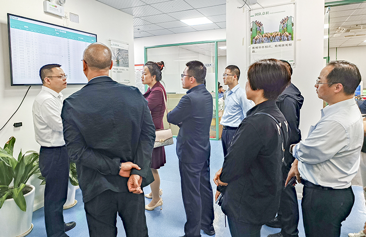 农工党深圳市龙华区一支部、三支部学习交流活动_天工测控走访调研